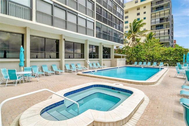 Building Photo - 15462 Gulf Blvd