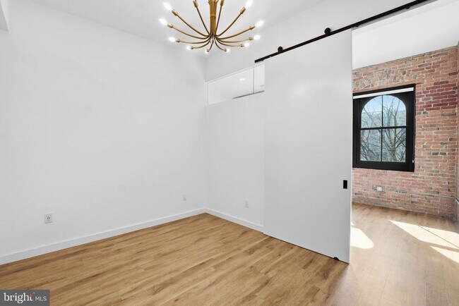 Building Photo - 57 N St NW