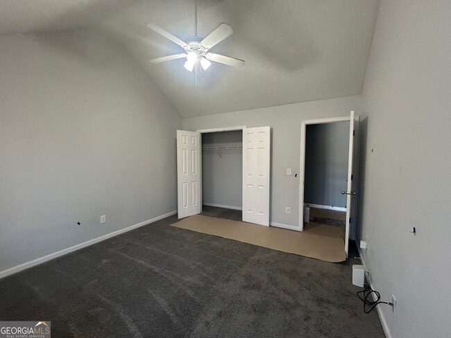 Building Photo - 6263 Shell Dr SW