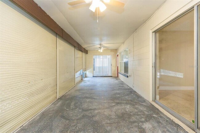 Building Photo - 8253 Redfield Dr