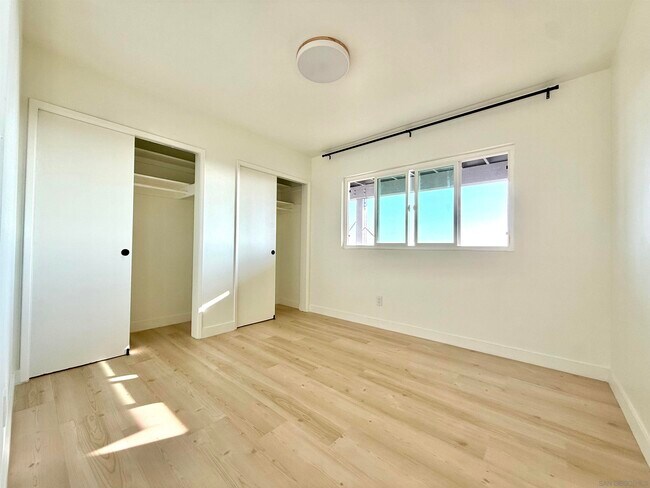 Building Photo - 5139 Hilda Rd