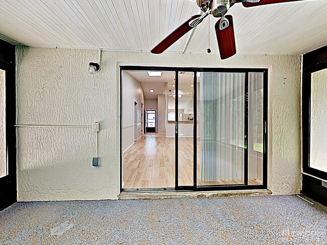 Building Photo - 8017 Lansing Dr