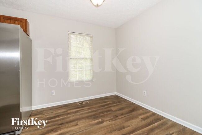 Building Photo - 1074 Bridle Creek Dr