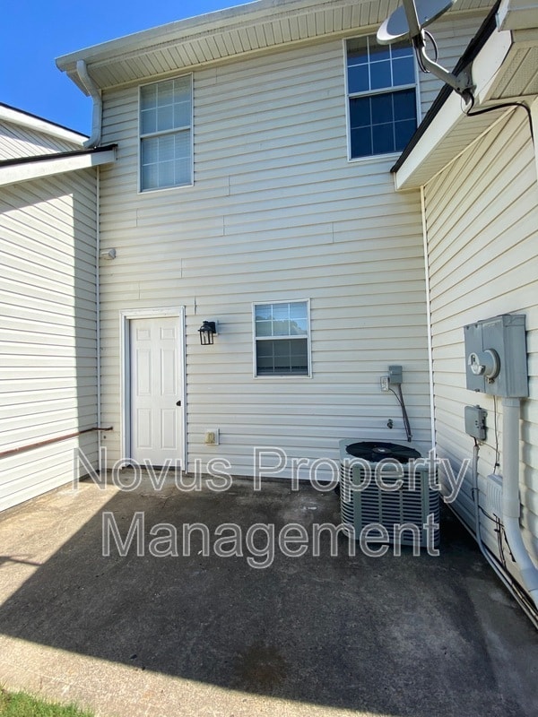 Building Photo - 255 Morgan Rd