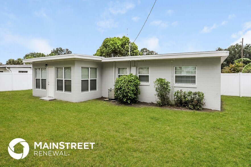 Building Photo - 5415 Alloway St