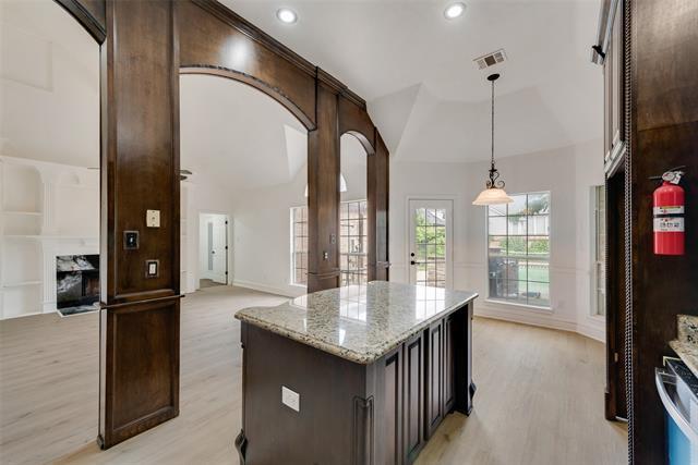 Building Photo - 8209 Shoshoni Dr