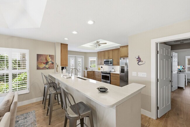 Building Photo - 26868 Wedgewood Dr