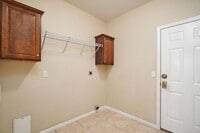 Building Photo - 1403 W Maplewood St