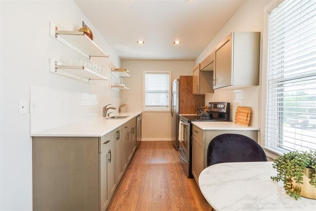 Building Photo - 201 NW 23rd St