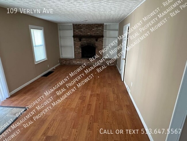 Building Photo - 109 Verlyn Ave