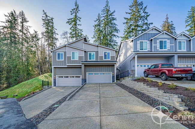 Building Photo - 4261 S Cloverhill Wy
