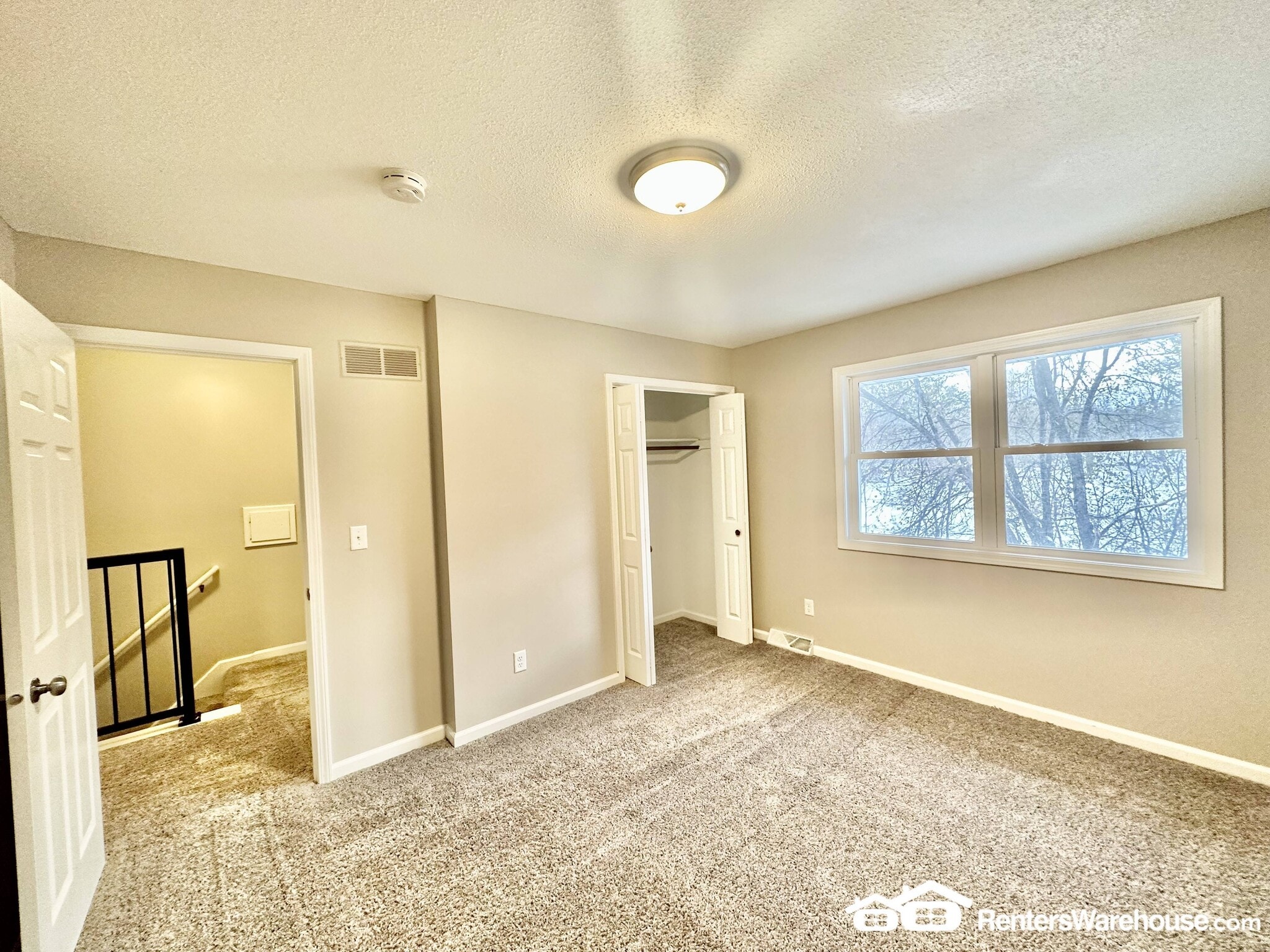 Building Photo - 4926 Madison Ave