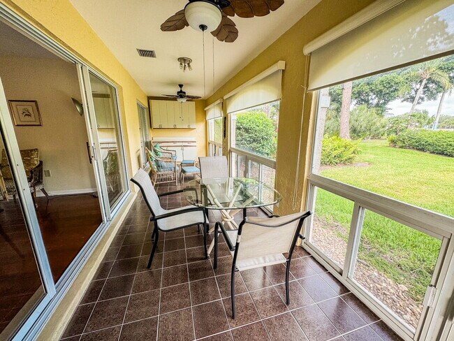 Building Photo - Gorgeous Meadows Rental! Furnished with garage!