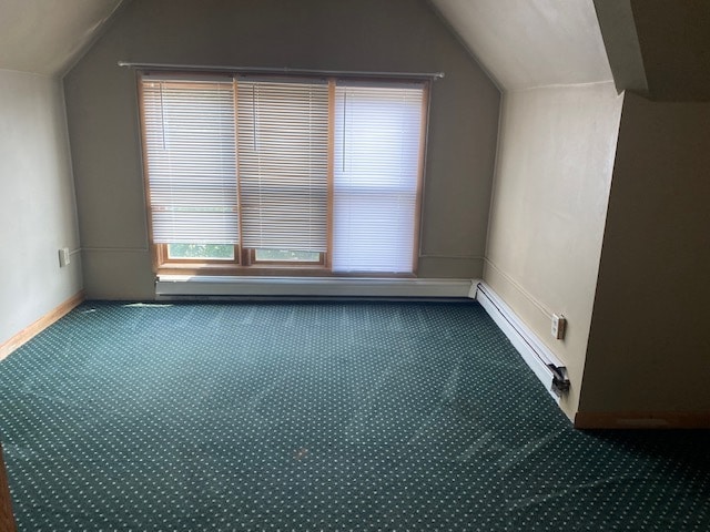 bedroom - 2915 N Farwell Ave