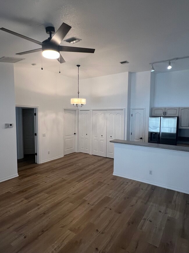 Building Photo - 2204 L Pavia Blvd