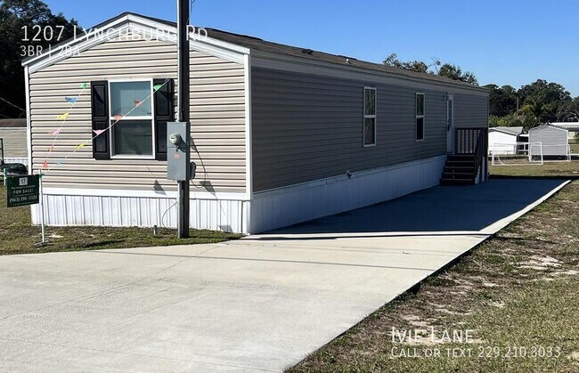 Building Photo - 1207 Lynchburg Rd