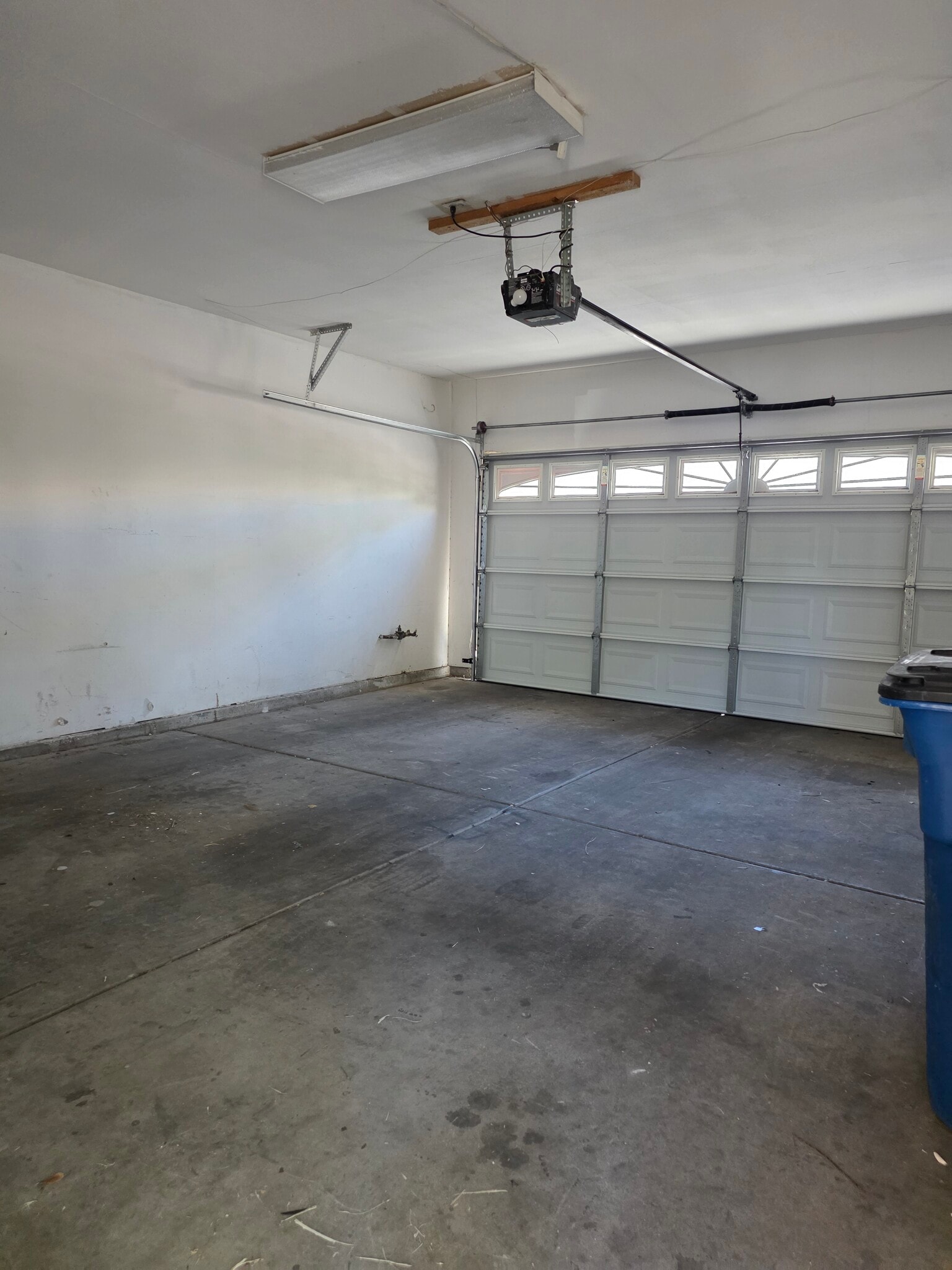 Building Photo - 5116 Jordan Frey St