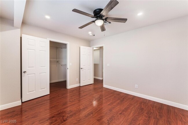 Building Photo - 8449 Majestic View Ave