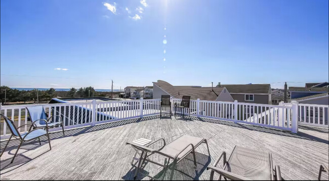 Primary Photo - 3401 Ocean Ave