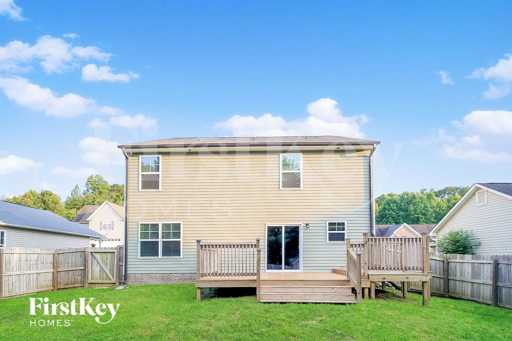 Building Photo - 825 Winterside Ln