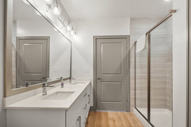 Building Photo - 8936 Williams Cir