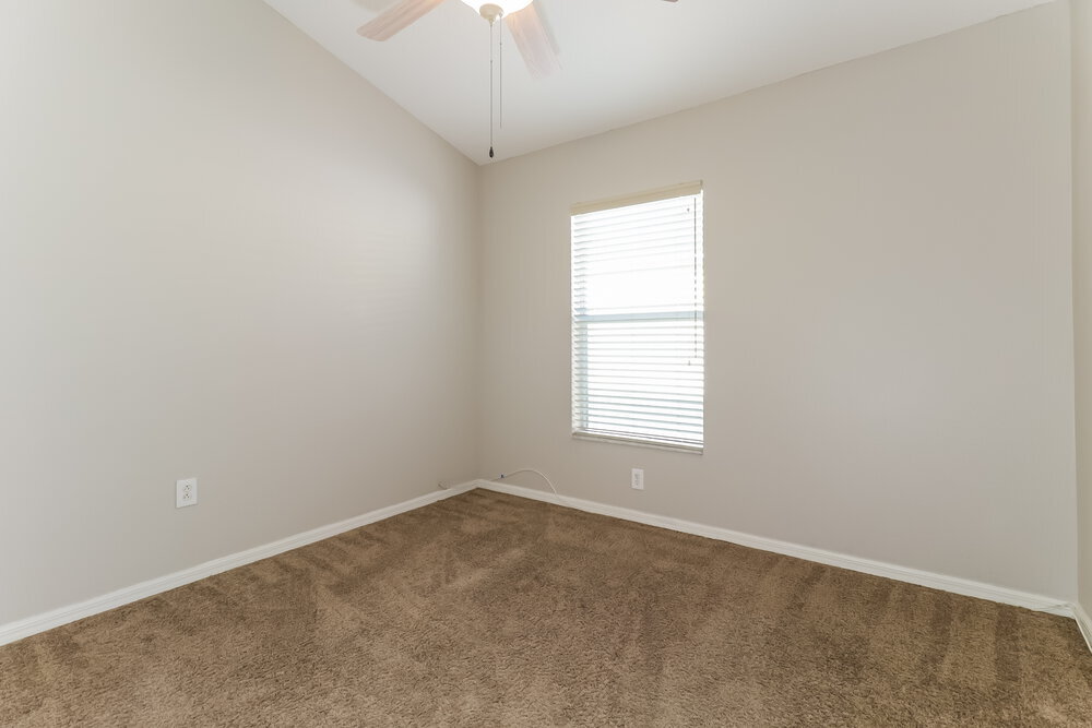 Building Photo - 9912 Riverchase Dr