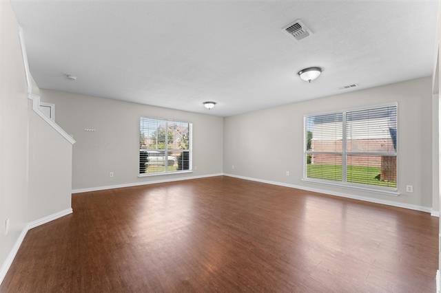 Building Photo - 302 Terrace Dr