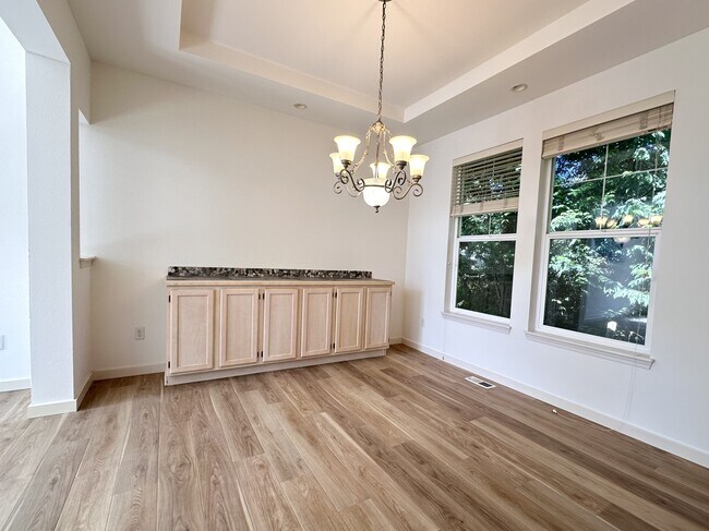 Building Photo - 8419 143rd Ct NE
