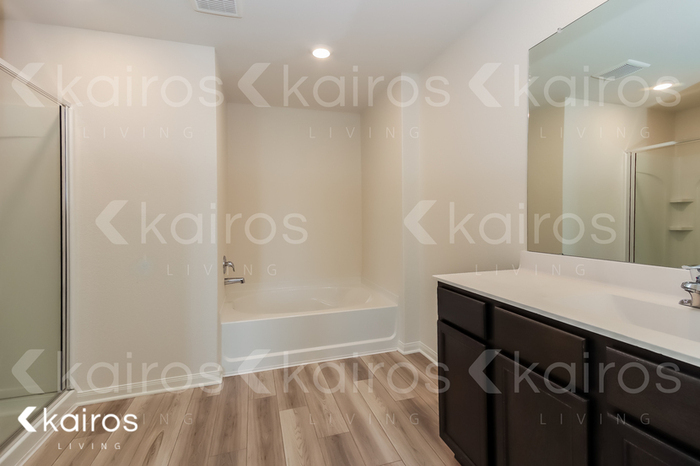 Building Photo - 10711 Anthonomus Way