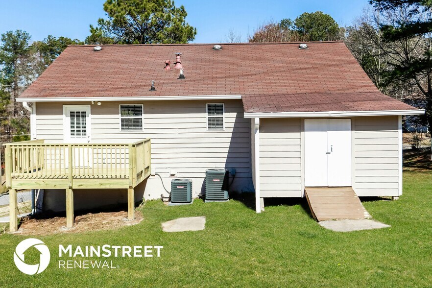 Building Photo - 1181 Timbercrest Dr