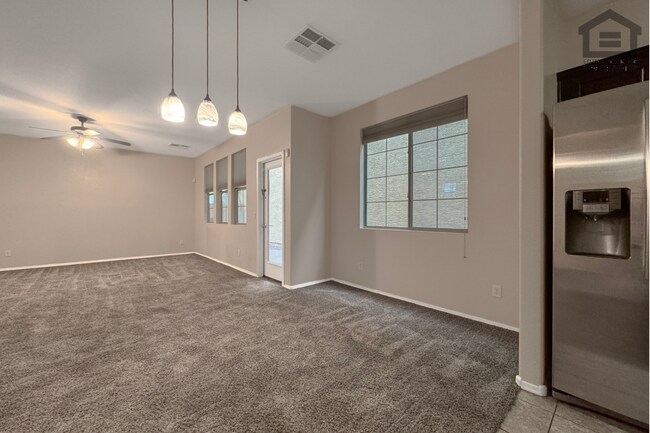 Building Photo - 3721 E Kerry Ln