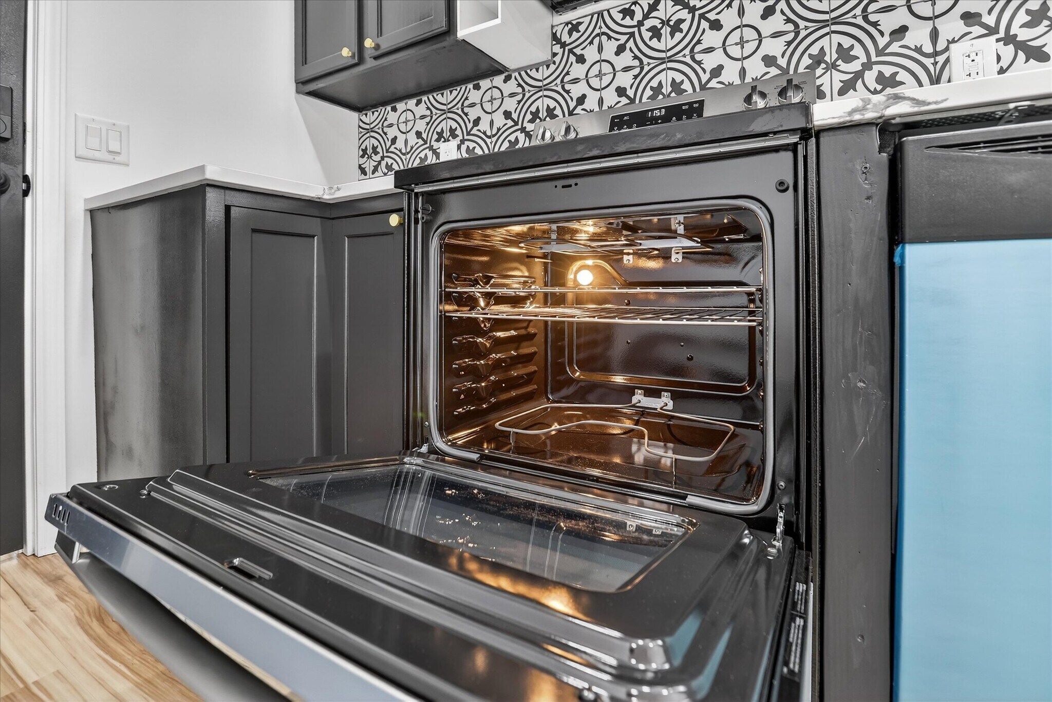 Building Photo - 509 McDonald St