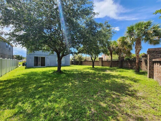 Building Photo - 14315 Huntcliff Park Way
