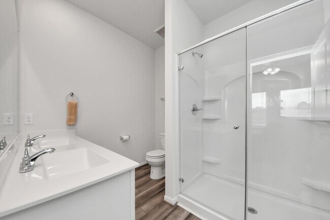 Building Photo - 1110 Bending Trl Dr