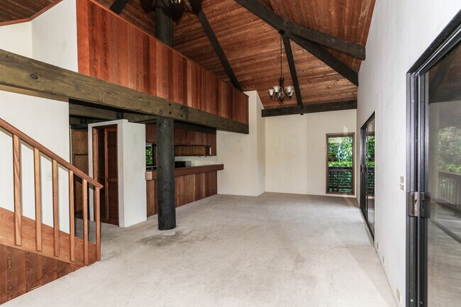 Building Photo - 3368A Anoai Pl