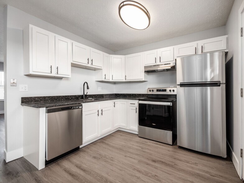 Westchester Apartments 809 Dozer Dr West Jefferson OH 43162 Apartment Finder