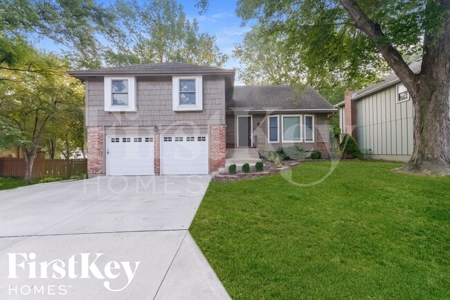 Building Photo - 5817 N Indiana Ave