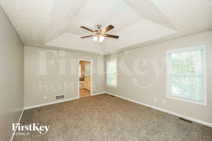 Building Photo - 72 Covington Dr