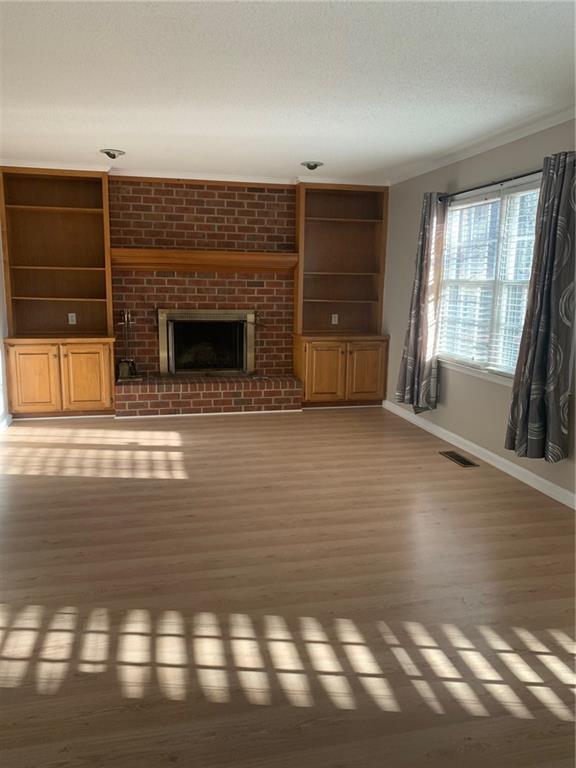 Building Photo - 240 W Huntington Rd