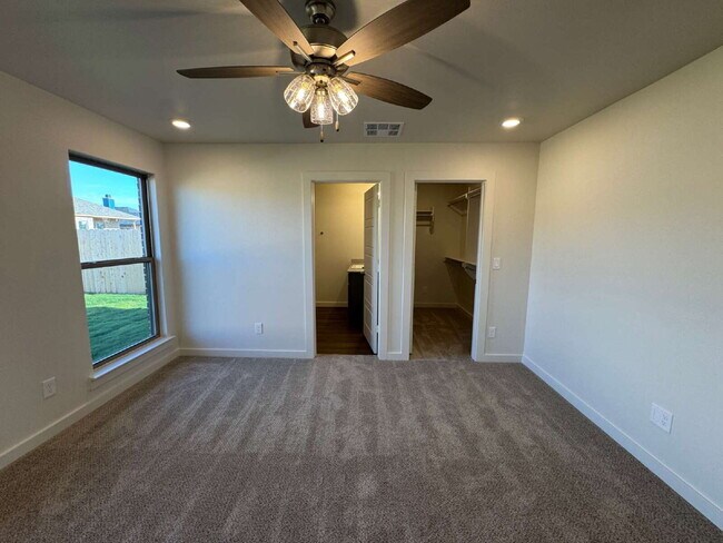 Building Photo - Brand New 3-bedroom 2-bath Home in Burgamy Park!