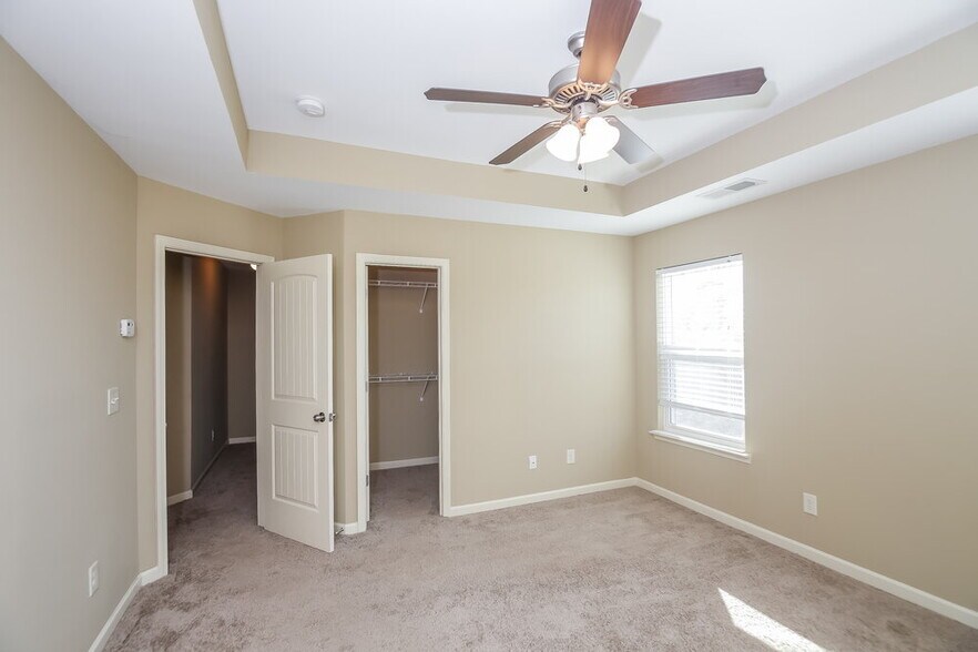 Building Photo - 457 Highland Falls Dr