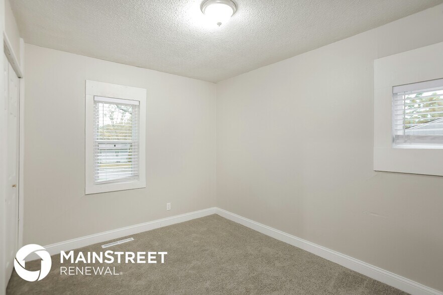 Building Photo - 7408 E 51st St