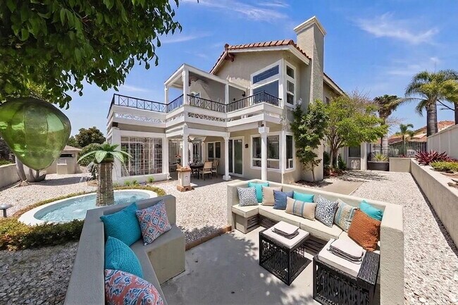 Building Photo - Stunning 4BR + Office/Den, 3BA View Home with 3-Car Garage!