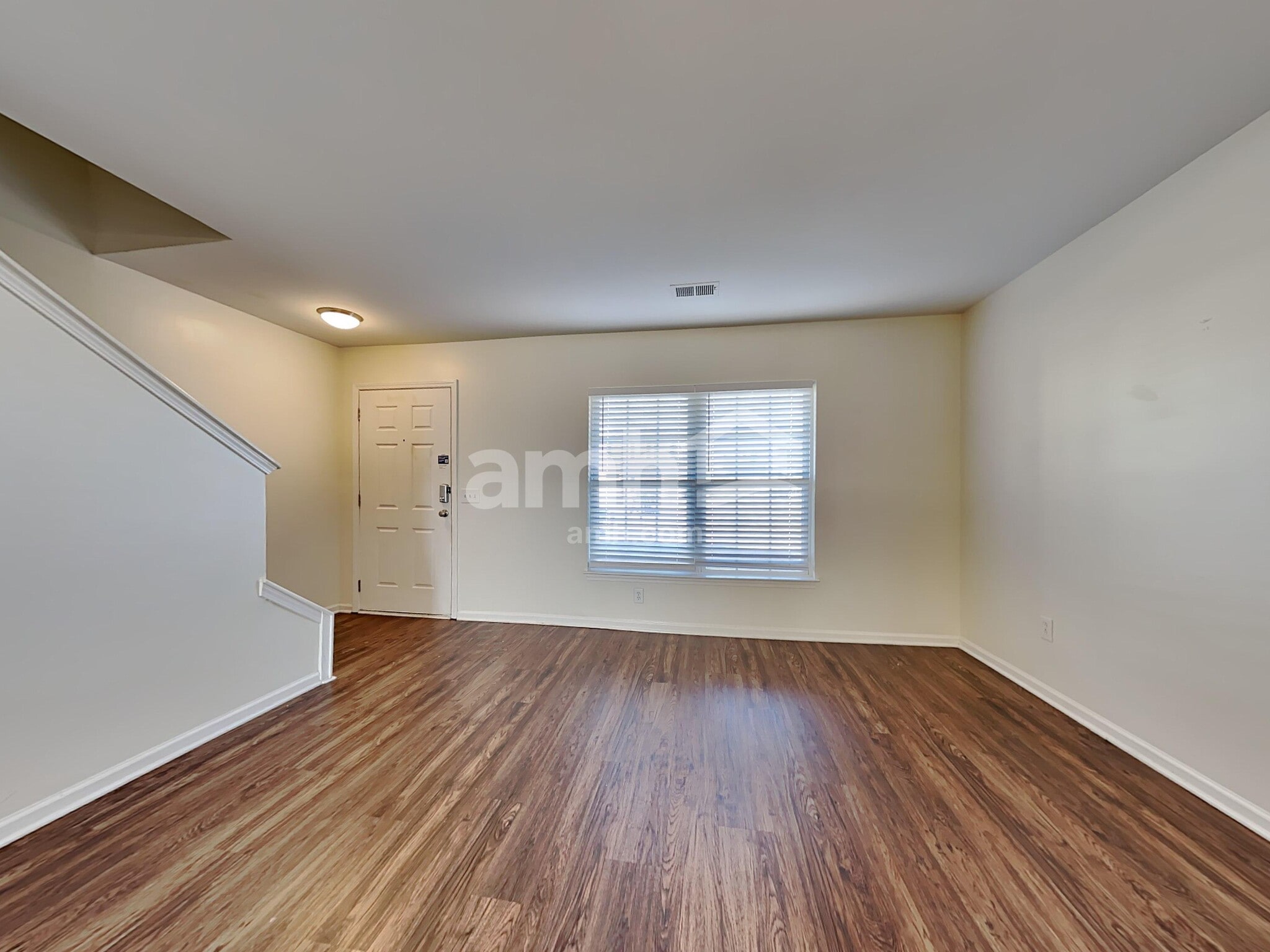 Building Photo - 3007 Crusades St