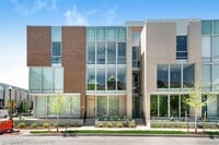 Building Photo - 2805 Brush St