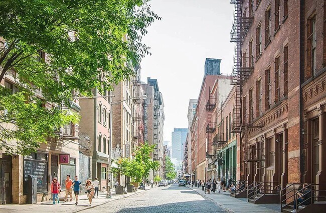 Building Photo - 51 Spring Street