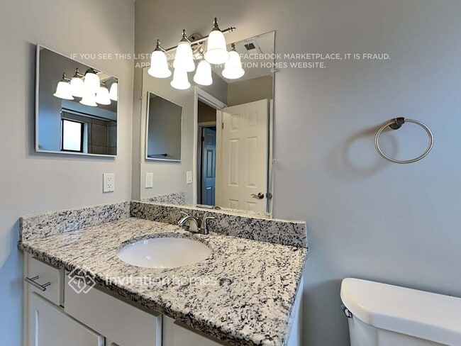 Building Photo - 517 Eastport Dr