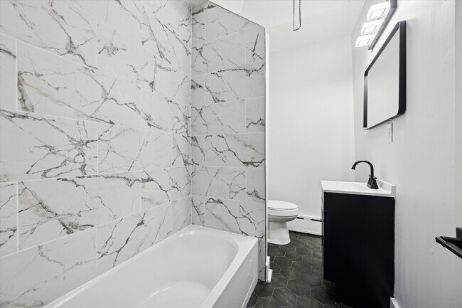 Building Photo - 5818 Addison St