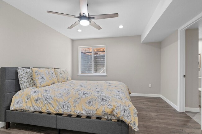 Building Photo - 4 Bed 3.5 Bath home in Tollgate Crossing
