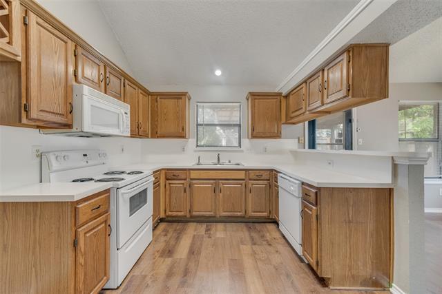 Building Photo - 8701 Pheasant Run Dr